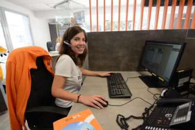 recrutement RESPONSABLE RECEPTIONNISTE TRILINGUE H/F – CDD 6 MOIS